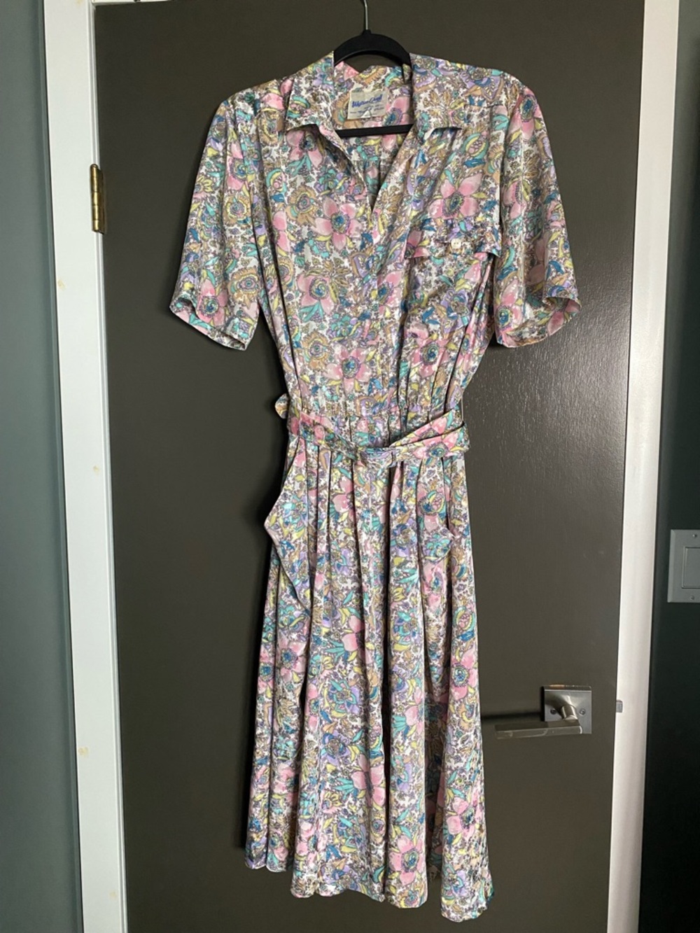 La Maison Carroll 90s Vintage Floral Print Dress Beautiful Fabric